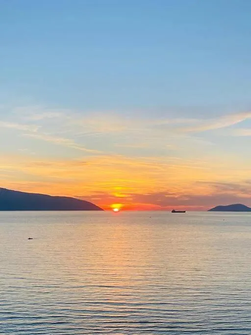 Stunning, Spacious, Beachfront Home In Vlora Vlore